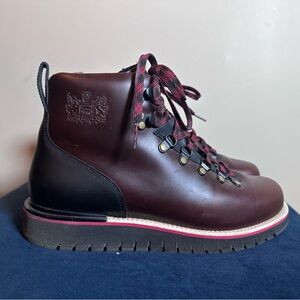 Cole Haan Grandexplore Alpine Hiker Waterproof Boots - Men’s. Size 9 Wide